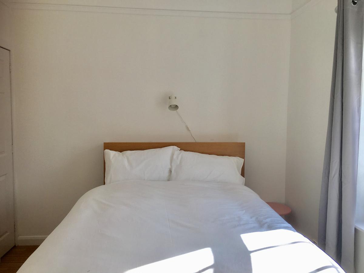 O Hostel Эдинбург Экстерьер фото